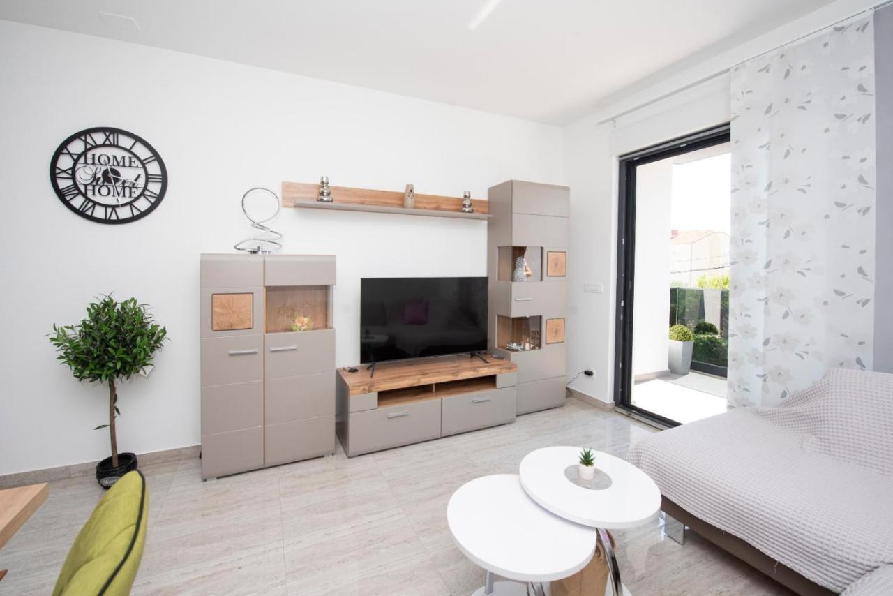 Apartman Gabriela 트로기르 외부 사진